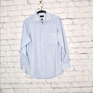 Arrow fitted button down shirt